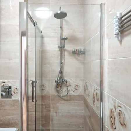Apartment Апартаменты Возле Пляжа Отрада